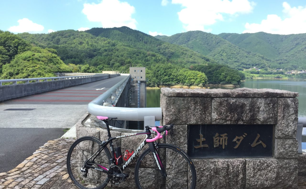 土師ダムと自転車